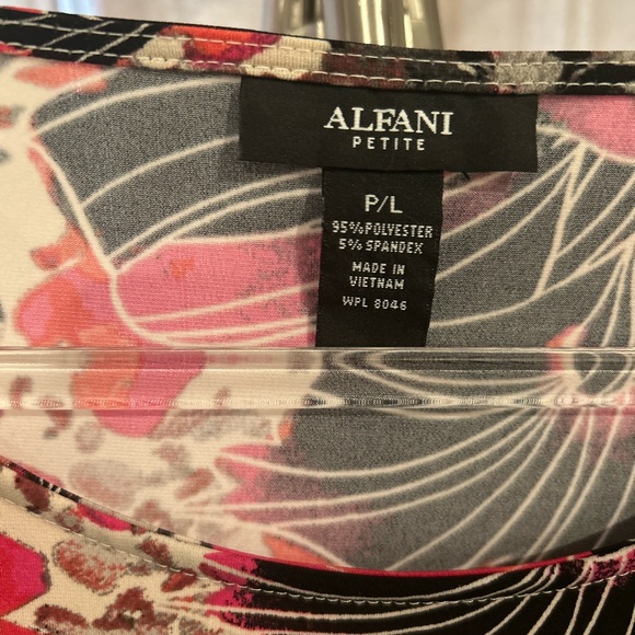 🌼 Great Condition flower print tunic blouse by Alfani. - Picture 5 of 5